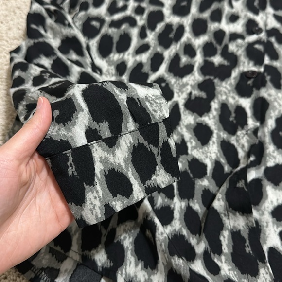 Top - Picture 3 of 3